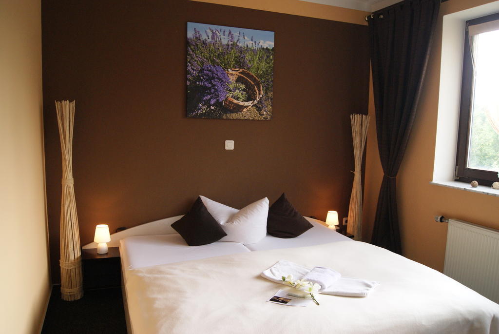 Landhotel Berggaststaette Bickenriede Anrode Quarto foto